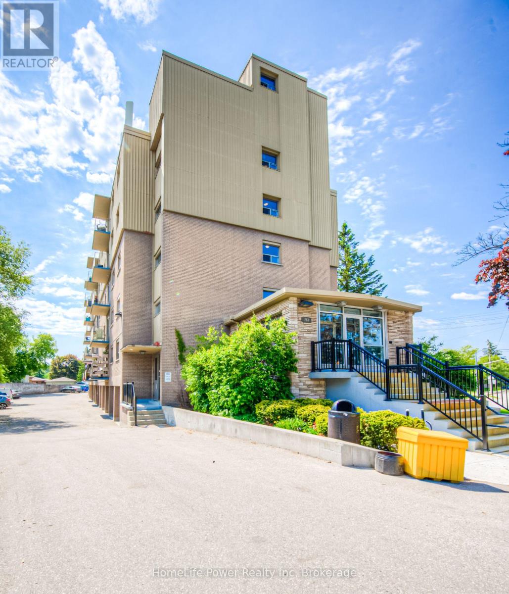 Photo 5 of 501 283 Fairway Road N, Kitchener ON
