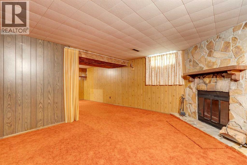 Single Family House Bungalow for Sale in  Pensacola Close SE Penbrooke Meadows Calgary 