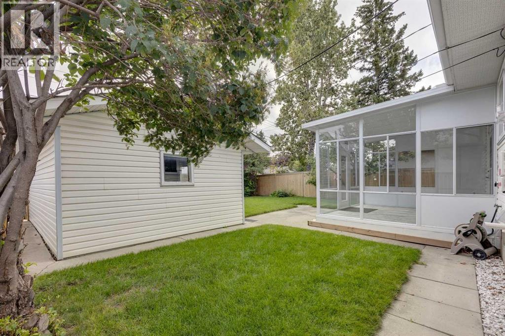 Single Family House Bungalow for Sale in  Pensacola Close SE Penbrooke Meadows Calgary 