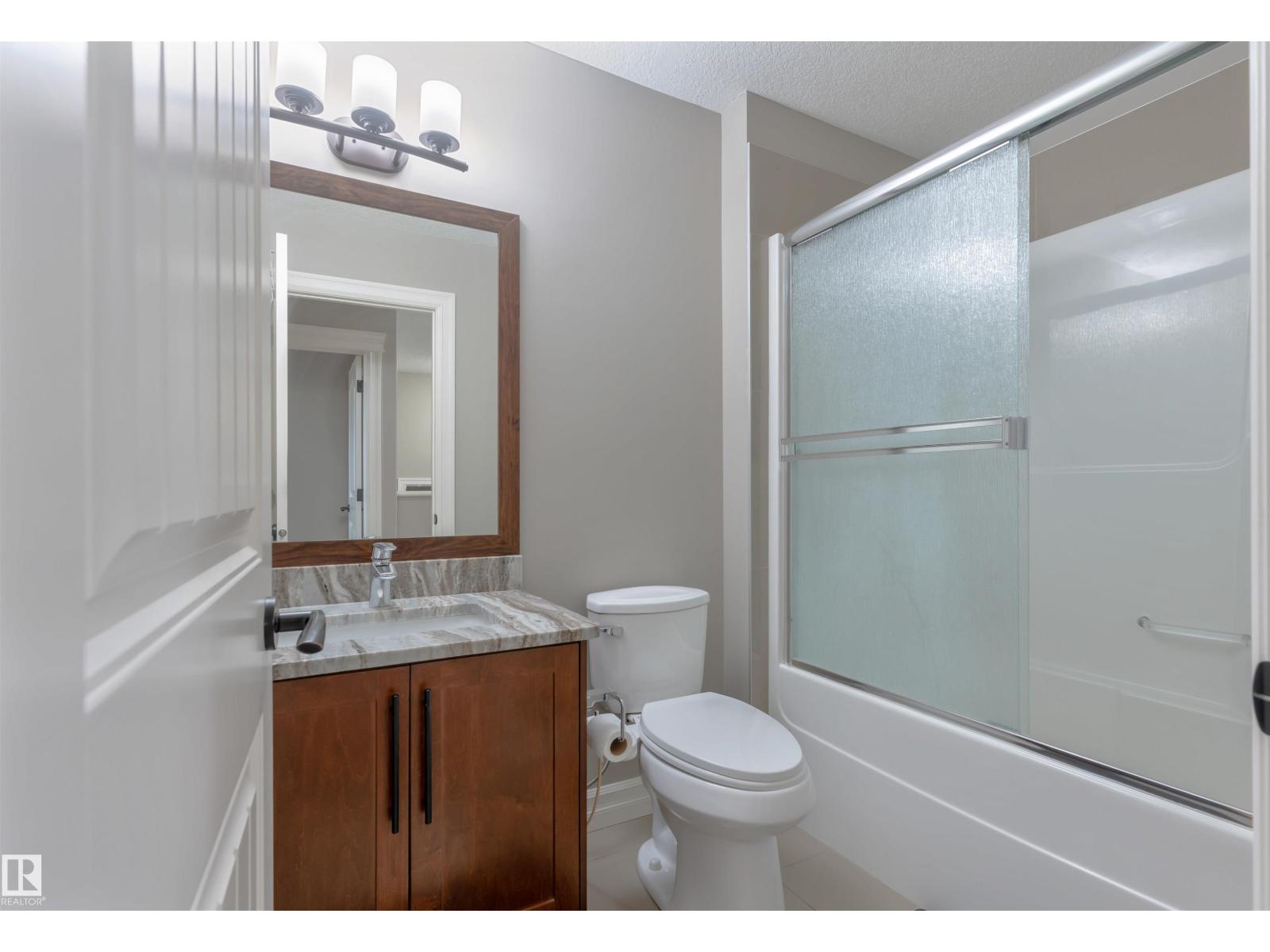 Photo 22 of 1128 33 A St Nw, Edmonton AB