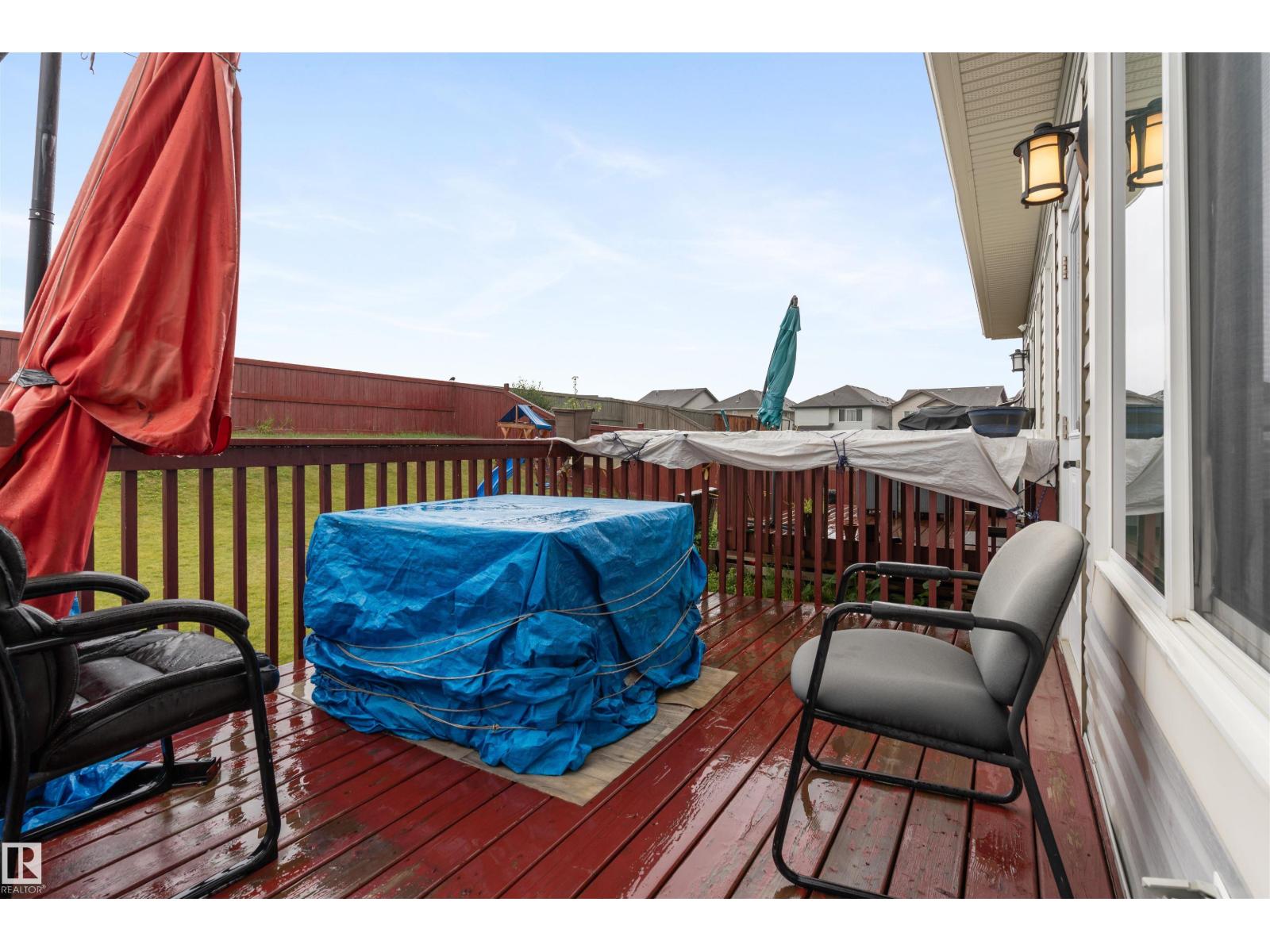 Photo 7 of 1128 33 A St Nw, Edmonton AB