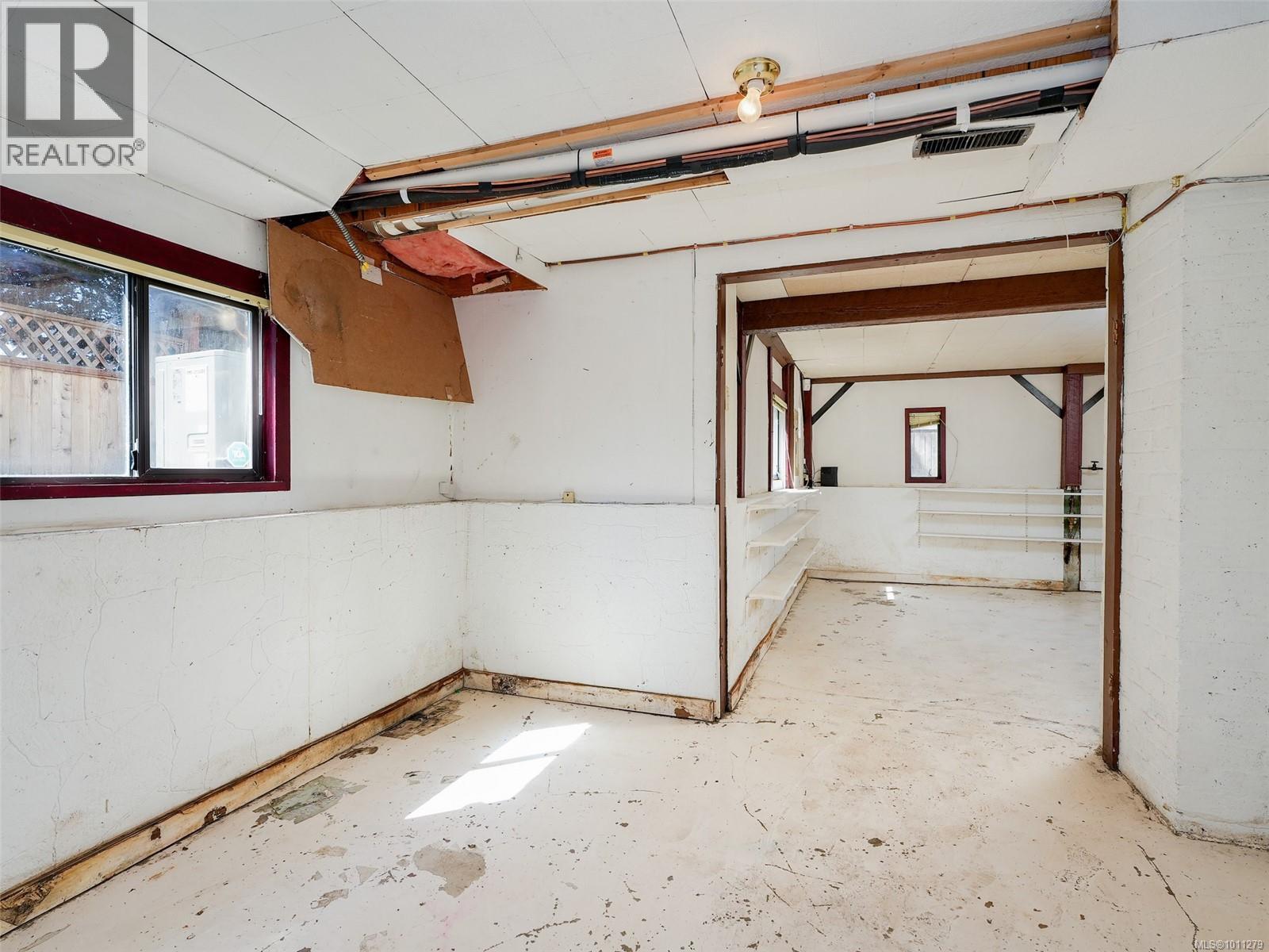 2707 FOUL BAY RD - 12