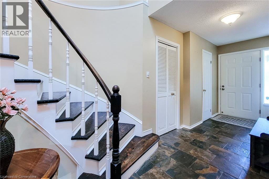 Photo 21 of 76 Baxter Crescent, Thorold ON
