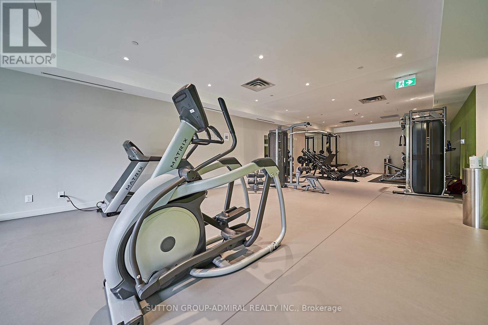 Photo 4 of 2401 55 Ontario Street, Toronto ON