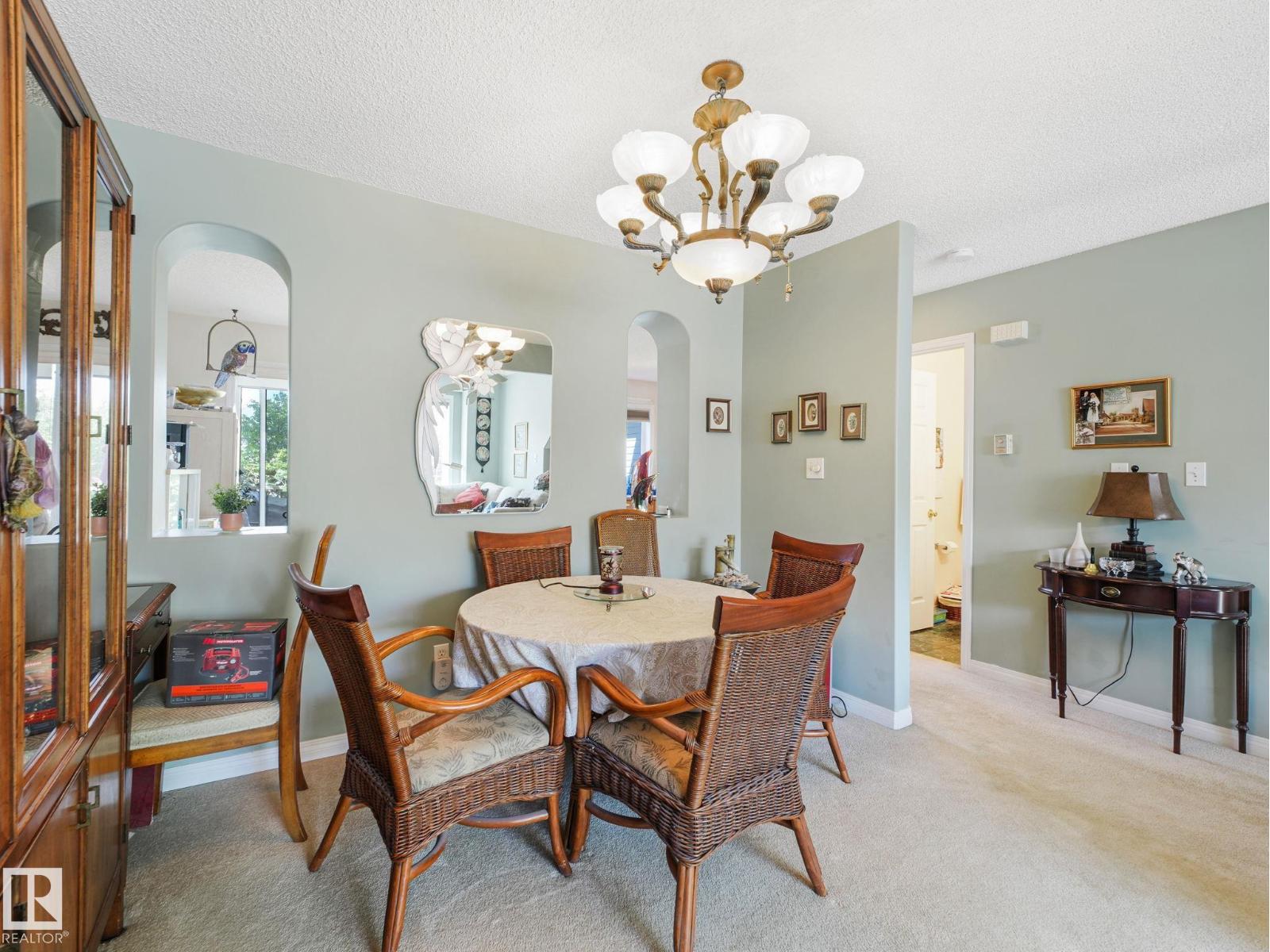 Photo 14 of 40 420 Hunters Gr Nw, Edmonton AB