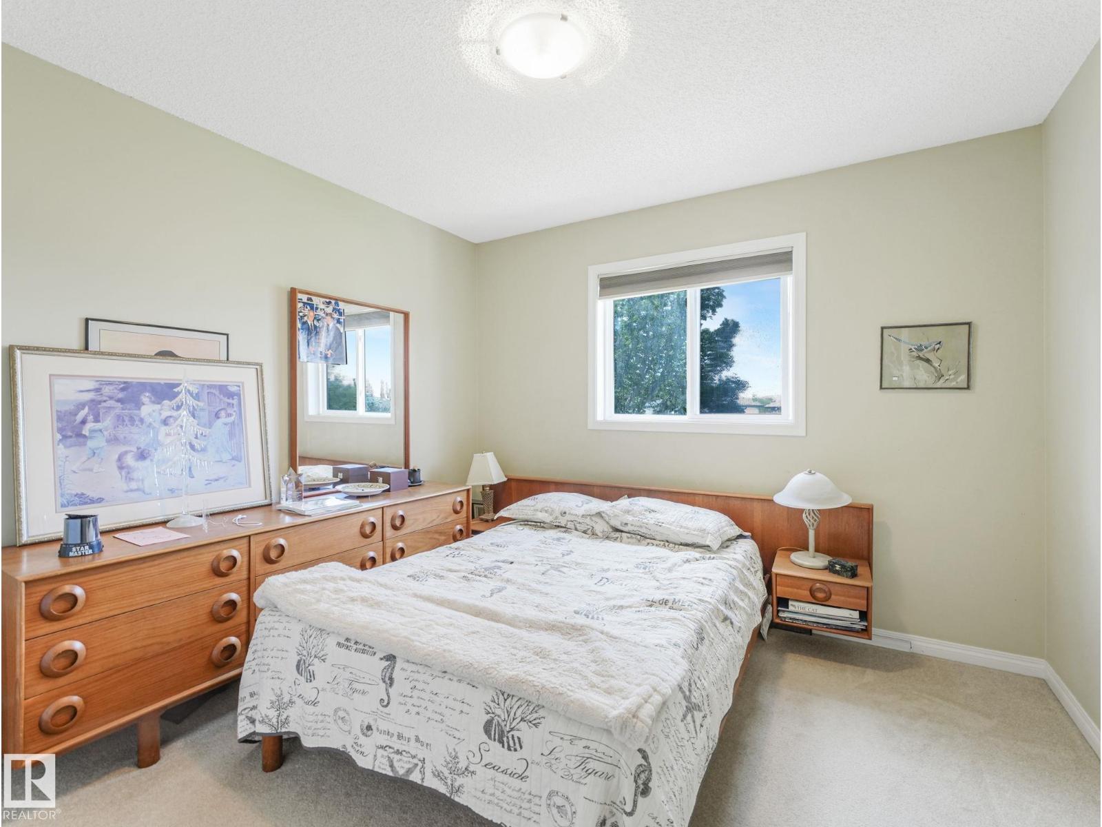 Photo 33 of 40 420 Hunters Gr Nw, Edmonton AB