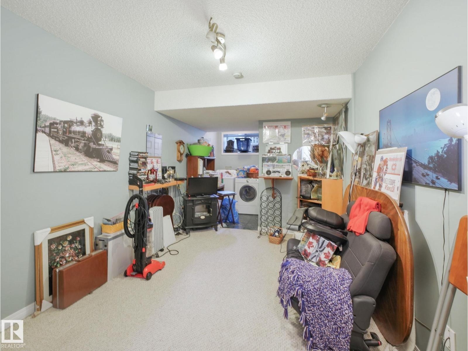 Photo 41 of 40 420 Hunters Gr Nw, Edmonton AB