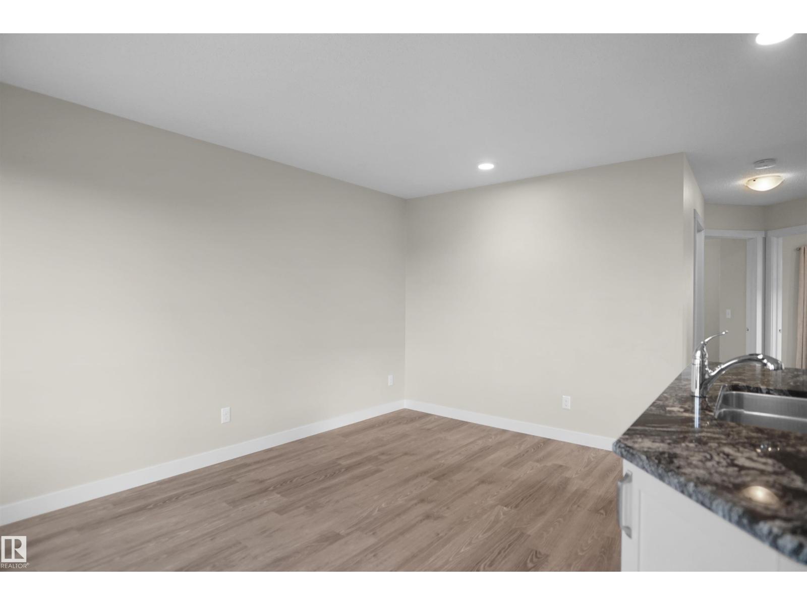 Photo 2 of 4 12815 Cumberland Rd Nw, Edmonton AB