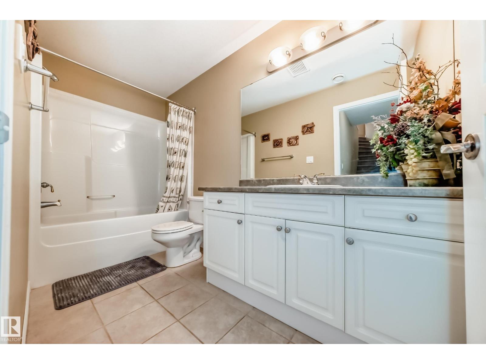 Photo 23 of 1 Hendrie Dr, Stony Plain AB