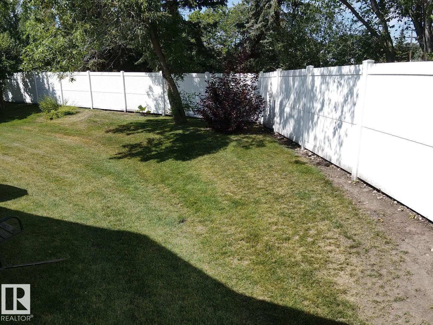 Photo 28 of 1 Hendrie Dr, Stony Plain AB
