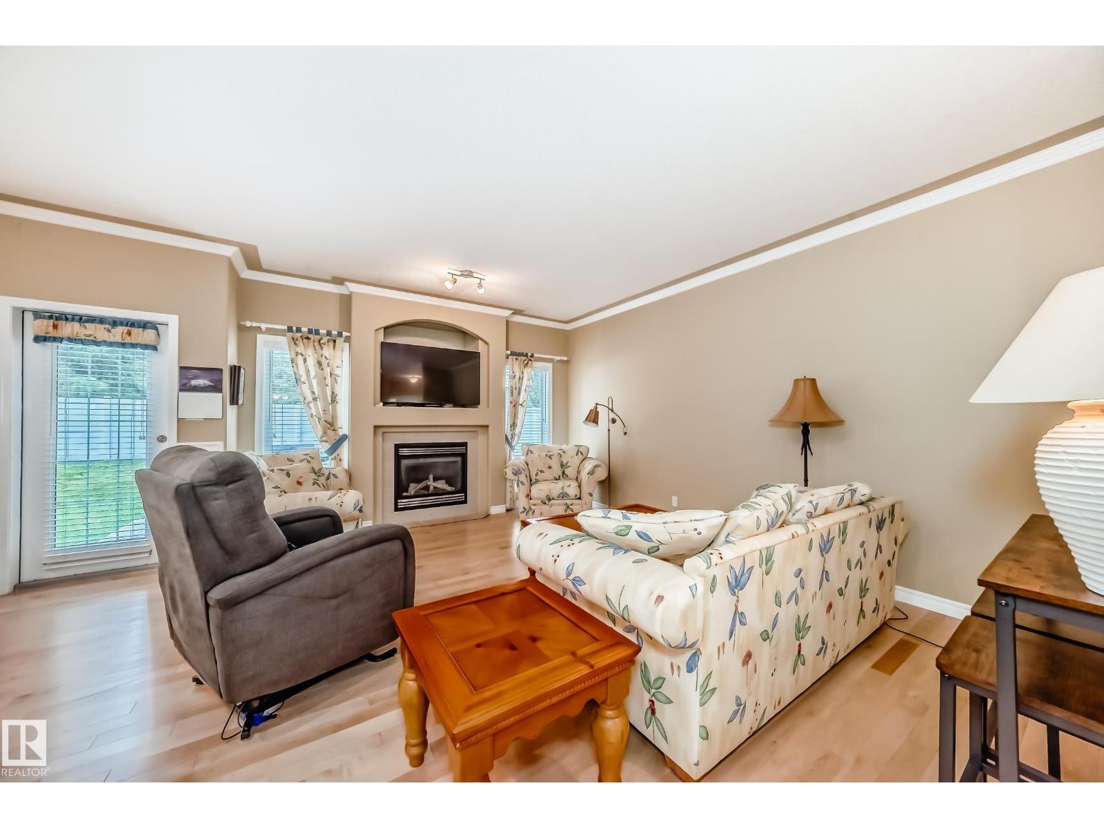 Photo 9 of 1 Hendrie Dr, Stony Plain AB