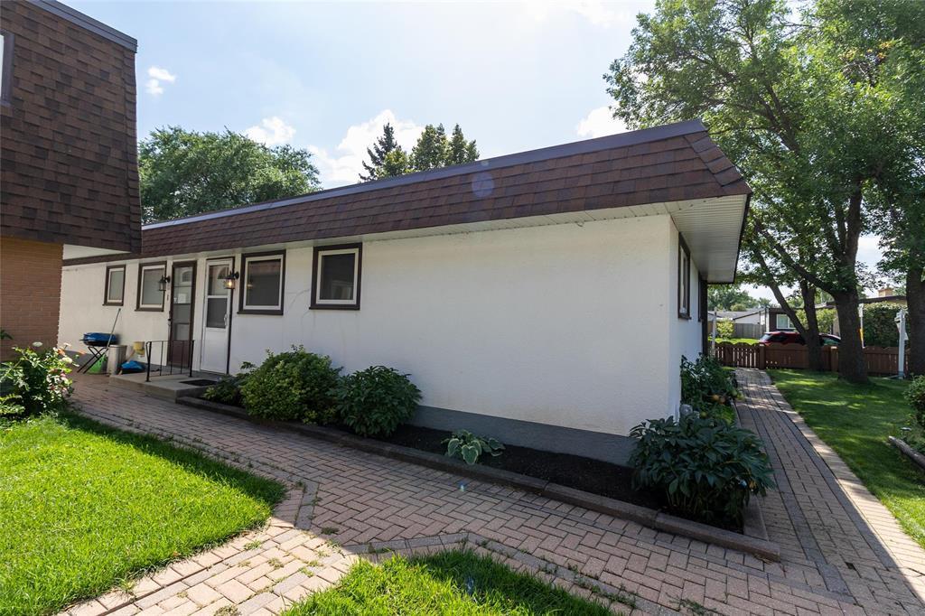 Photo 20 of 2 2871 Ness Avenue, Winnipeg MB