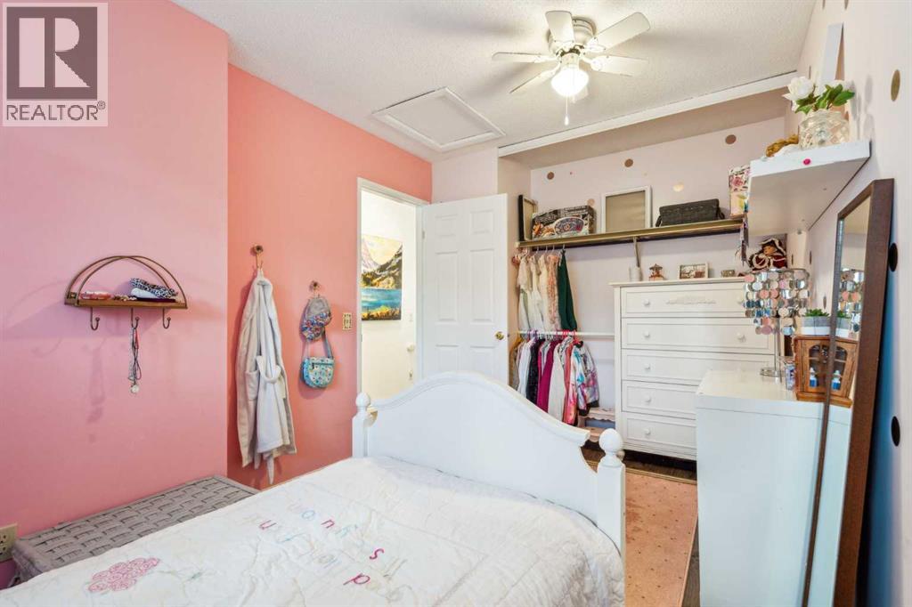 Single Family House for Sale in   Ranchview Drive NW Ranchlands Calgary 