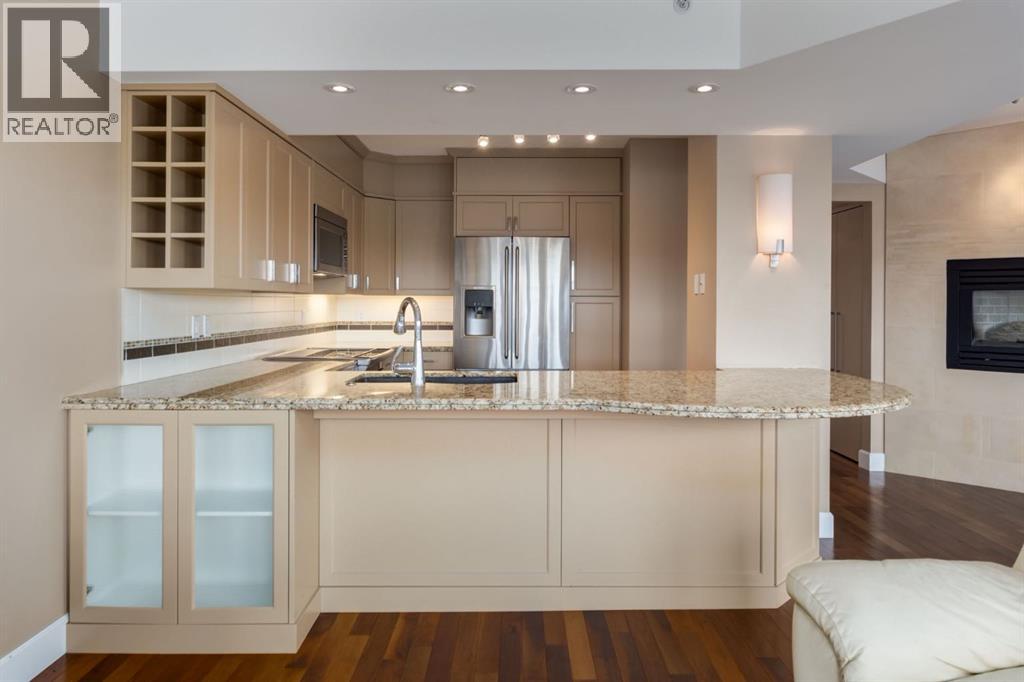 Single Family House for Sale in   Eau Claire Avenue SW Eau Claire Calgary 