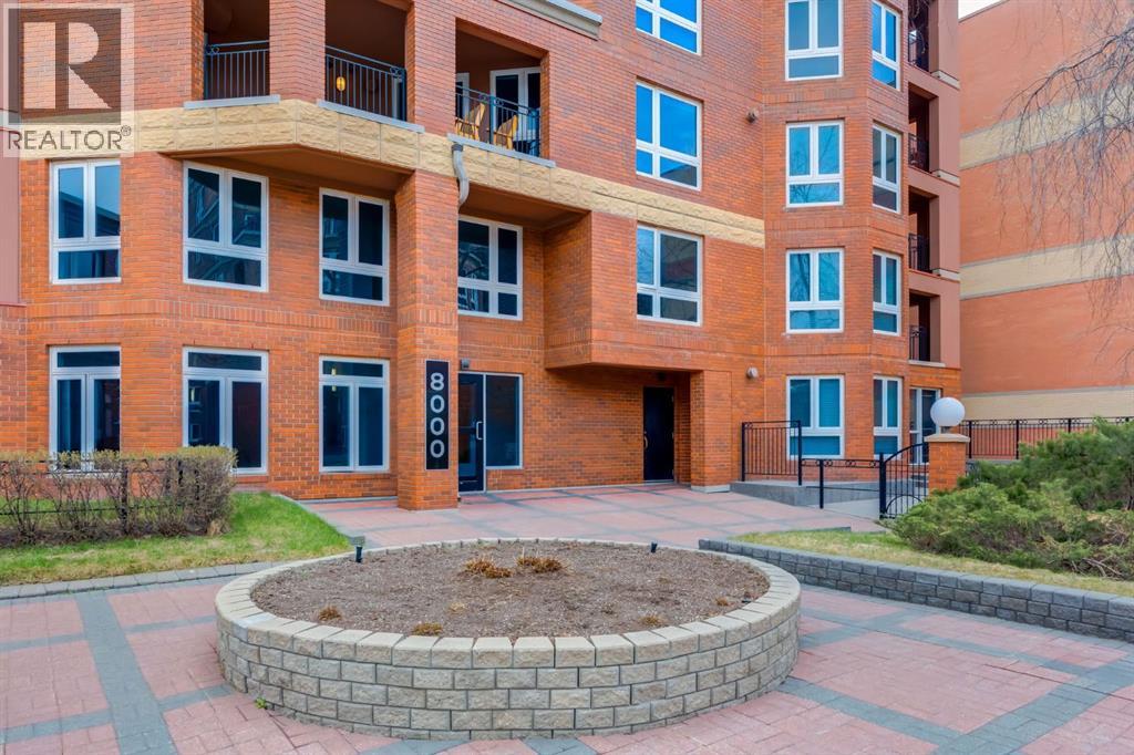 Single Family House for Sale in   Eau Claire Avenue SW Eau Claire Calgary 