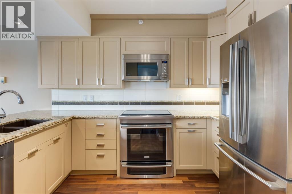 Single Family House for Sale in   Eau Claire Avenue SW Eau Claire Calgary 