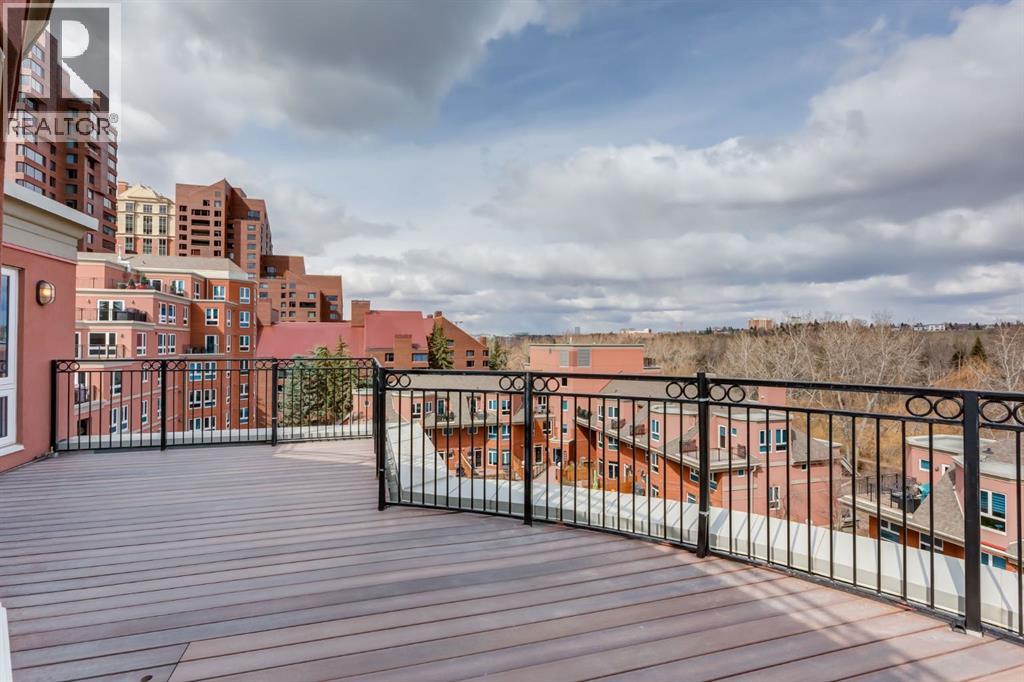 Single Family House for Sale in   Eau Claire Avenue SW Eau Claire Calgary 