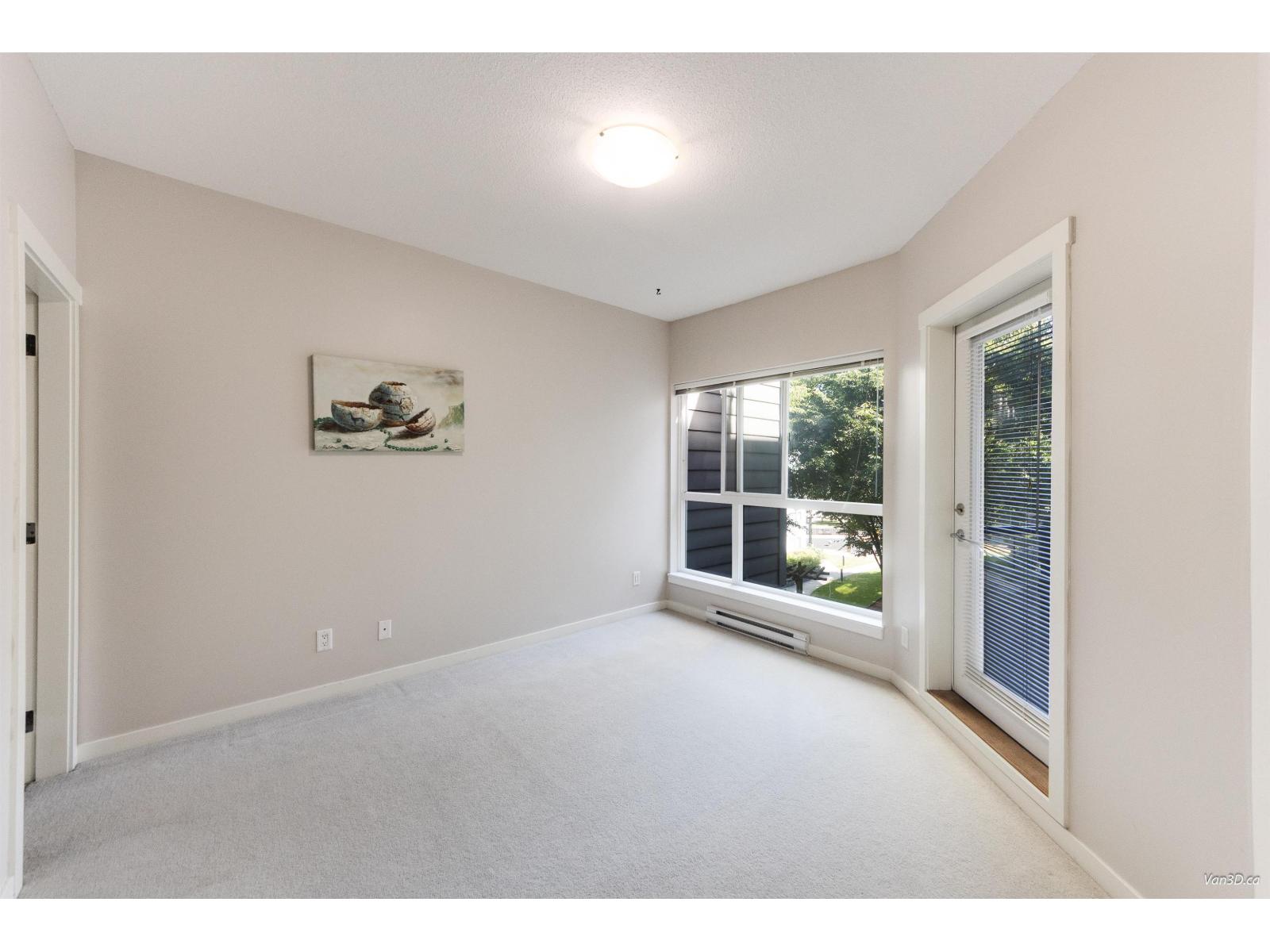 Photo 10 of 427 13733 107 A Avenue, Surrey BC