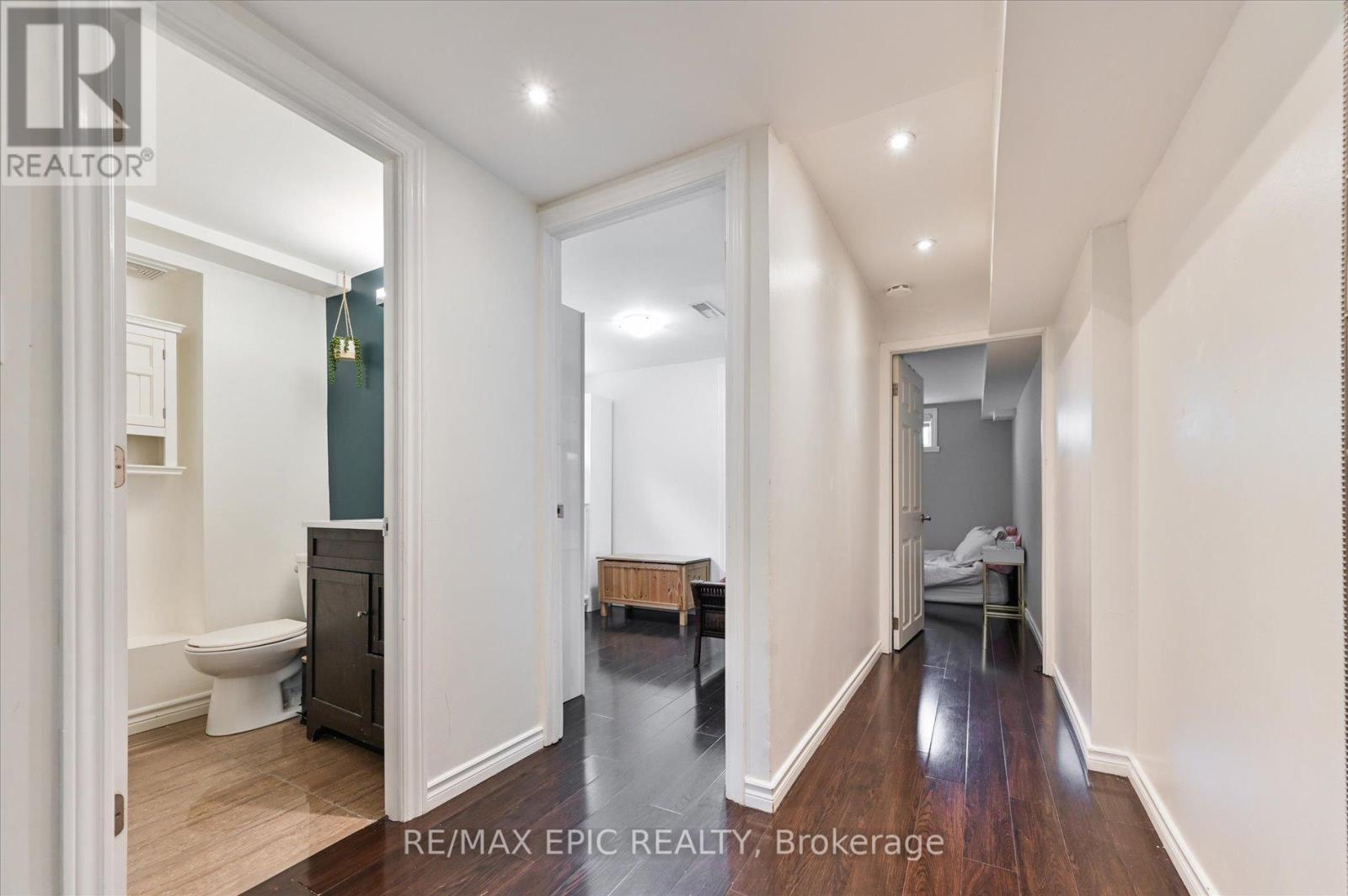 Photo 8 of Lower 2683 Truscott Drive, Mississauga ON