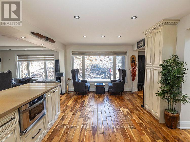 Photo 14 of Upper 60 Belvedere Drive, Oakville ON