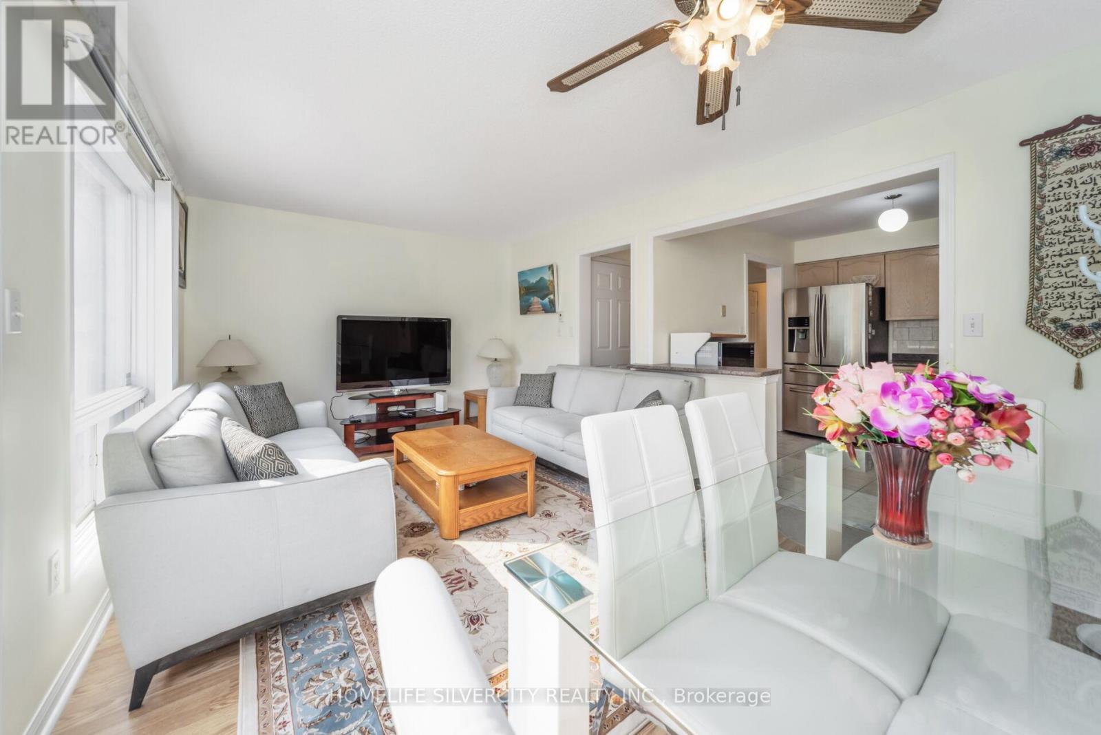 Photo 20 of 85 Dandelion Road, Brampton ON