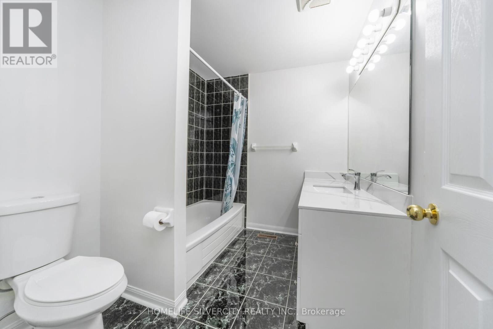 Photo 28 of 85 Dandelion Road, Brampton ON