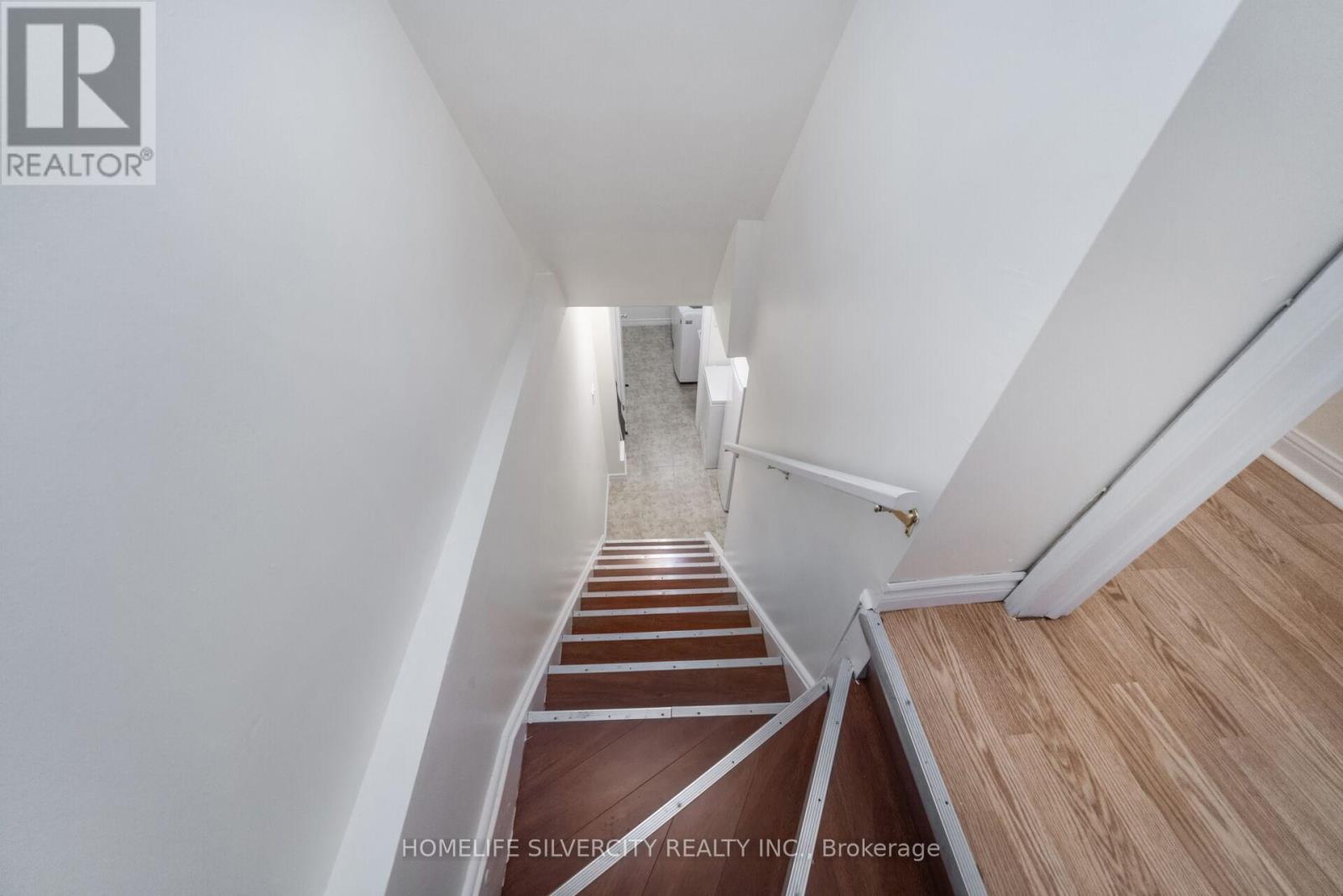 Photo 37 of 85 Dandelion Road, Brampton ON