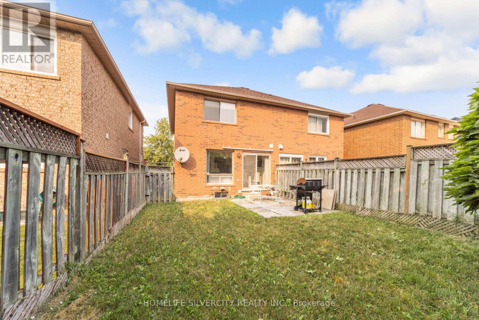 Photo 49 of 85 Dandelion Road, Brampton ON