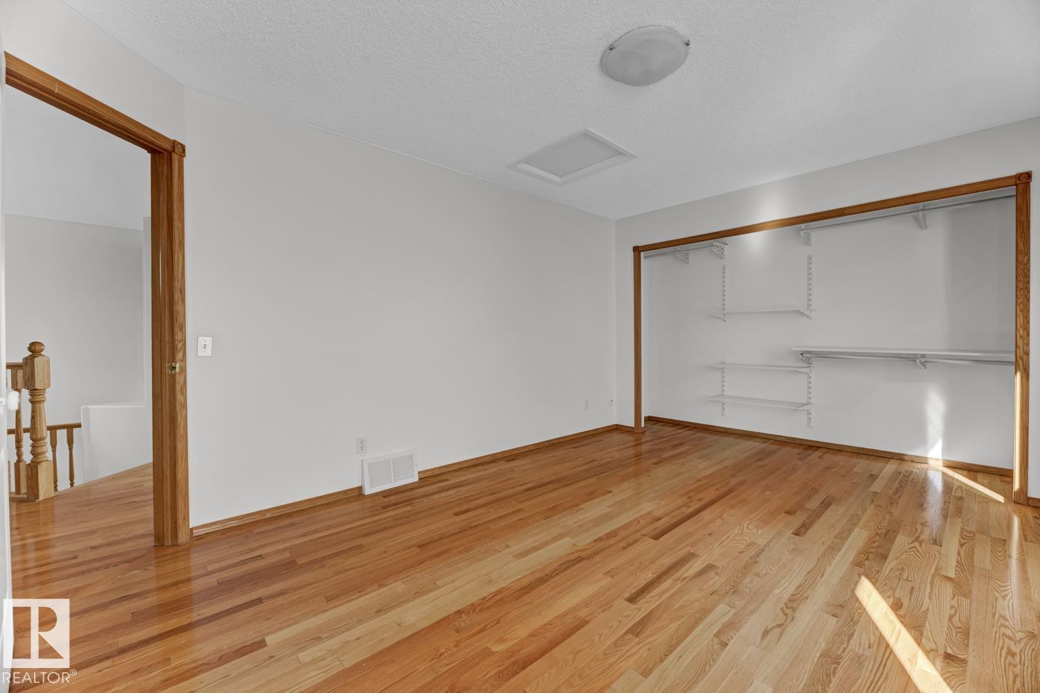 Photo 37 of 11413 118 A St Nw, Edmonton AB