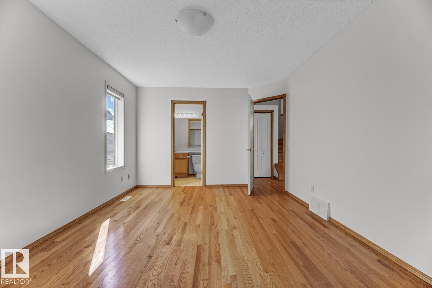 Photo 34 of 11413 118 A St Nw, Edmonton AB
