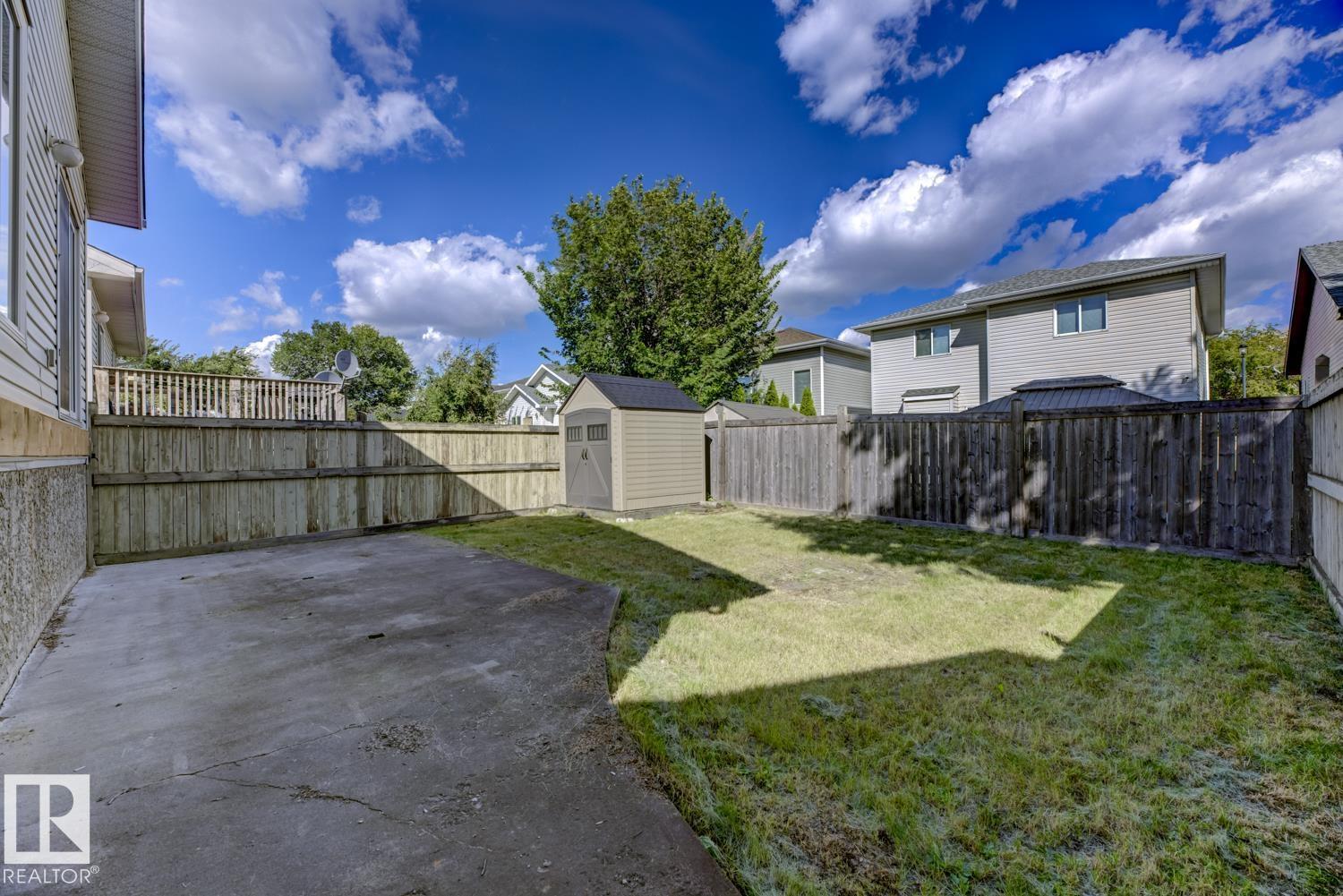 Photo 12 of 11413 118 A St Nw, Edmonton AB