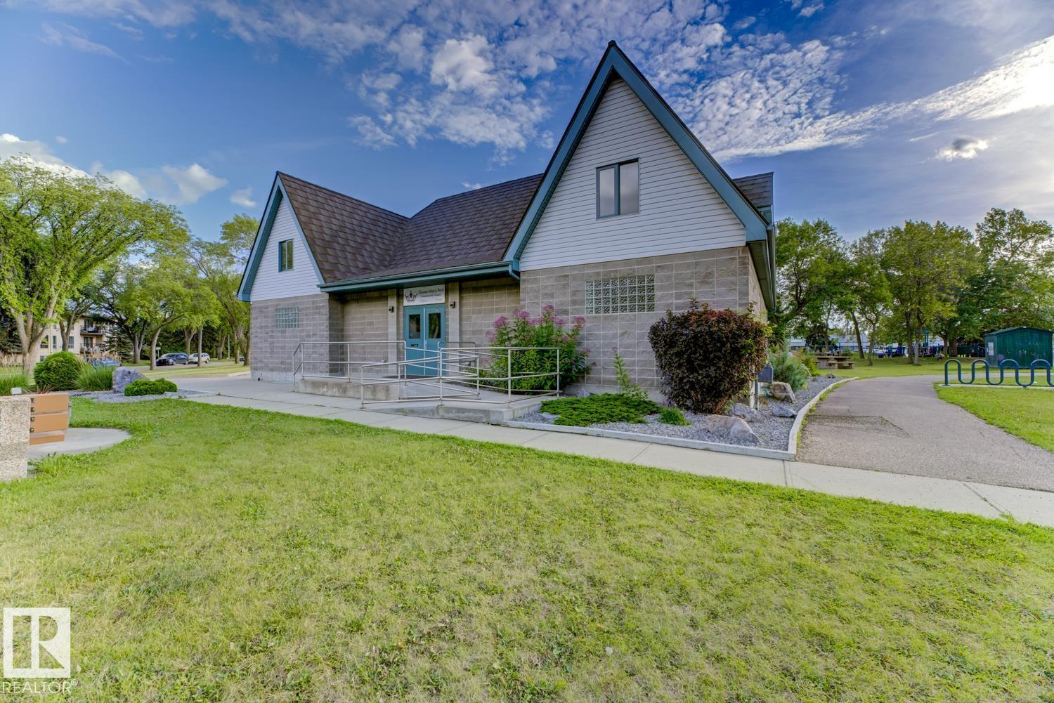 Photo 44 of 11413 118 A St Nw, Edmonton AB