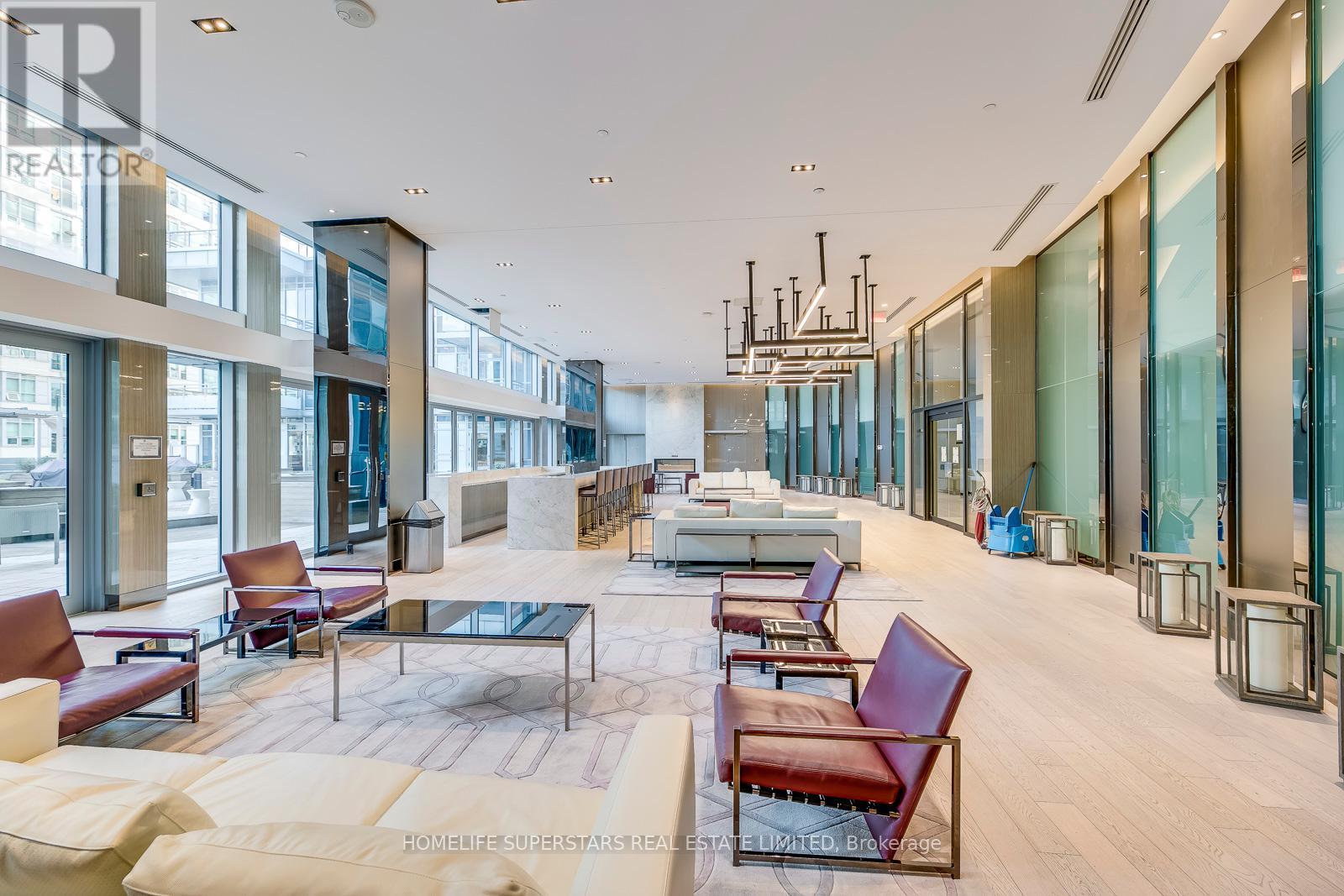 Photo 22 of 1012 98 Lillian Street, Toronto ON
