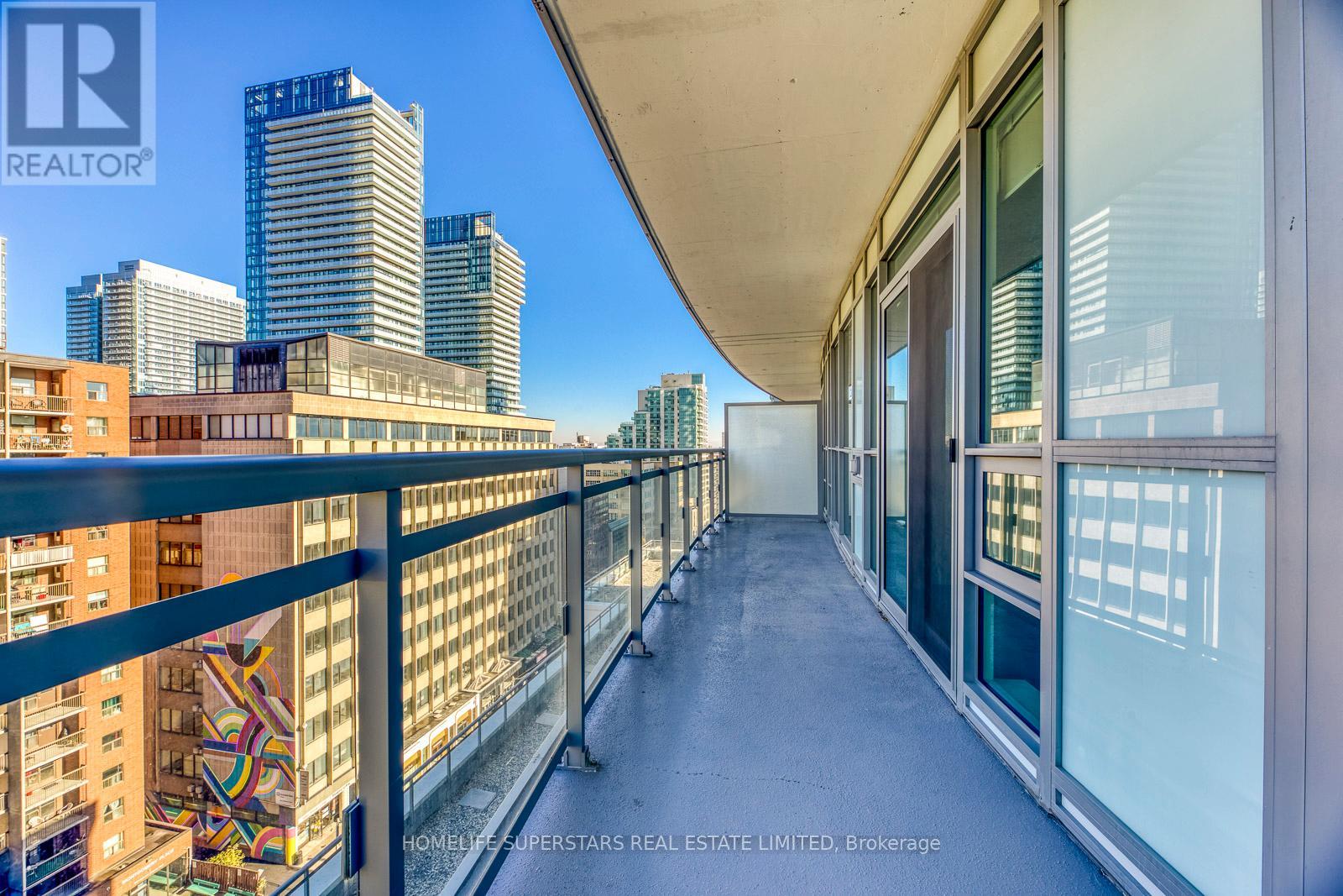 Photo 18 of 1012 98 Lillian Street, Toronto ON