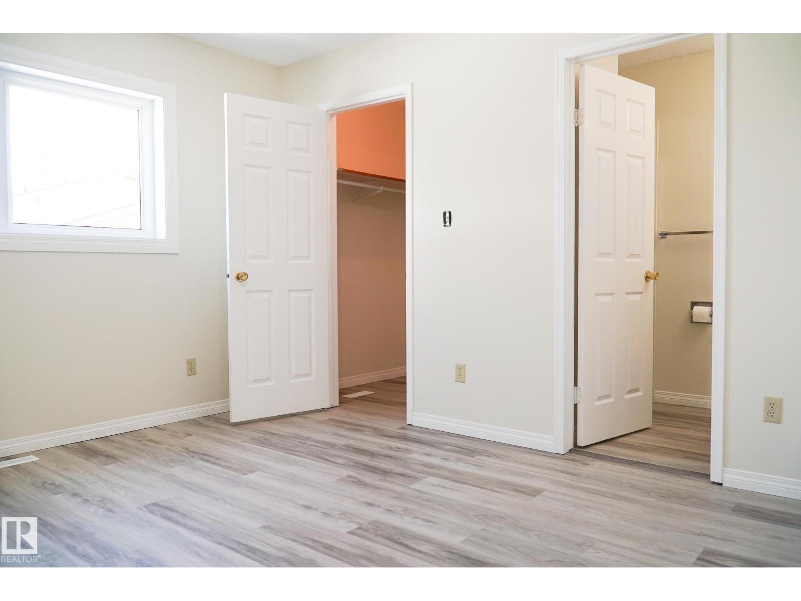 Photo 16 of 7271 190 A St Nw, Edmonton AB