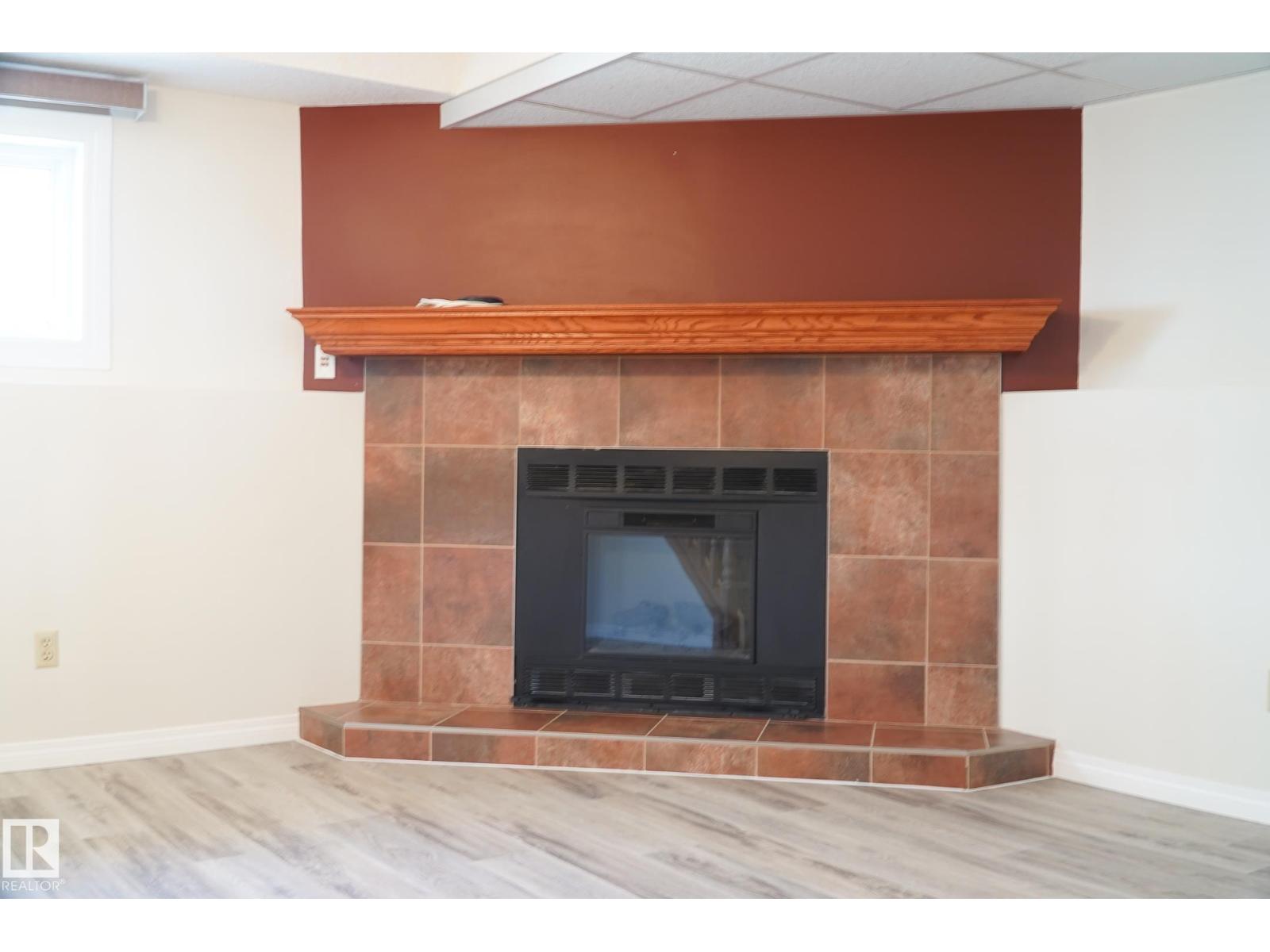 Photo 17 of 7271 190 A St Nw, Edmonton AB
