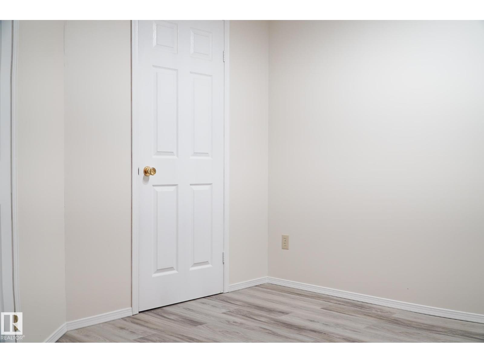 Photo 22 of 7271 190 A St Nw, Edmonton AB