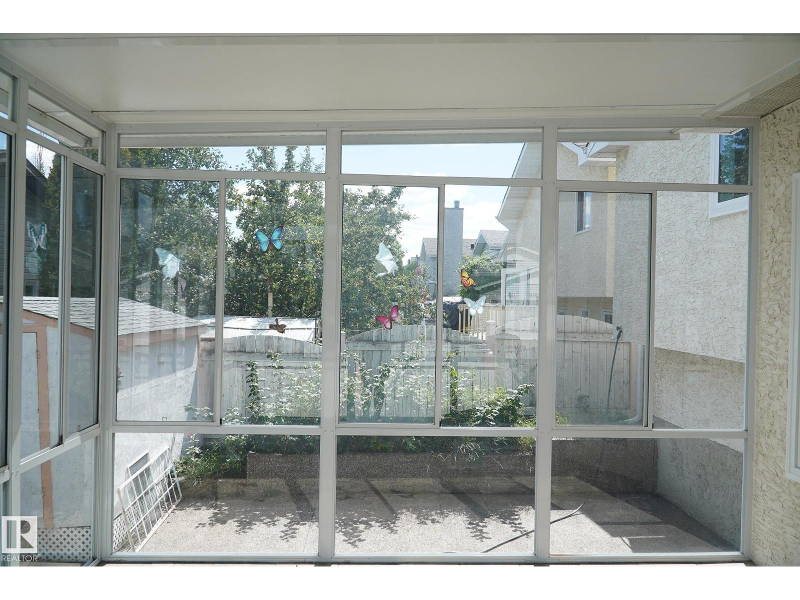 Photo 5 of 7271 190 A St Nw, Edmonton AB