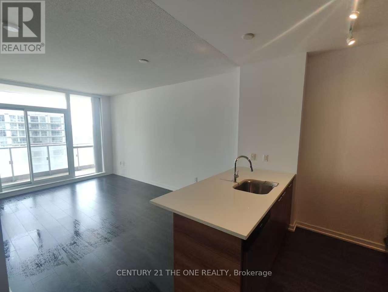 Photo 11 of 1009 66 Forest Manor Road, Toronto ON