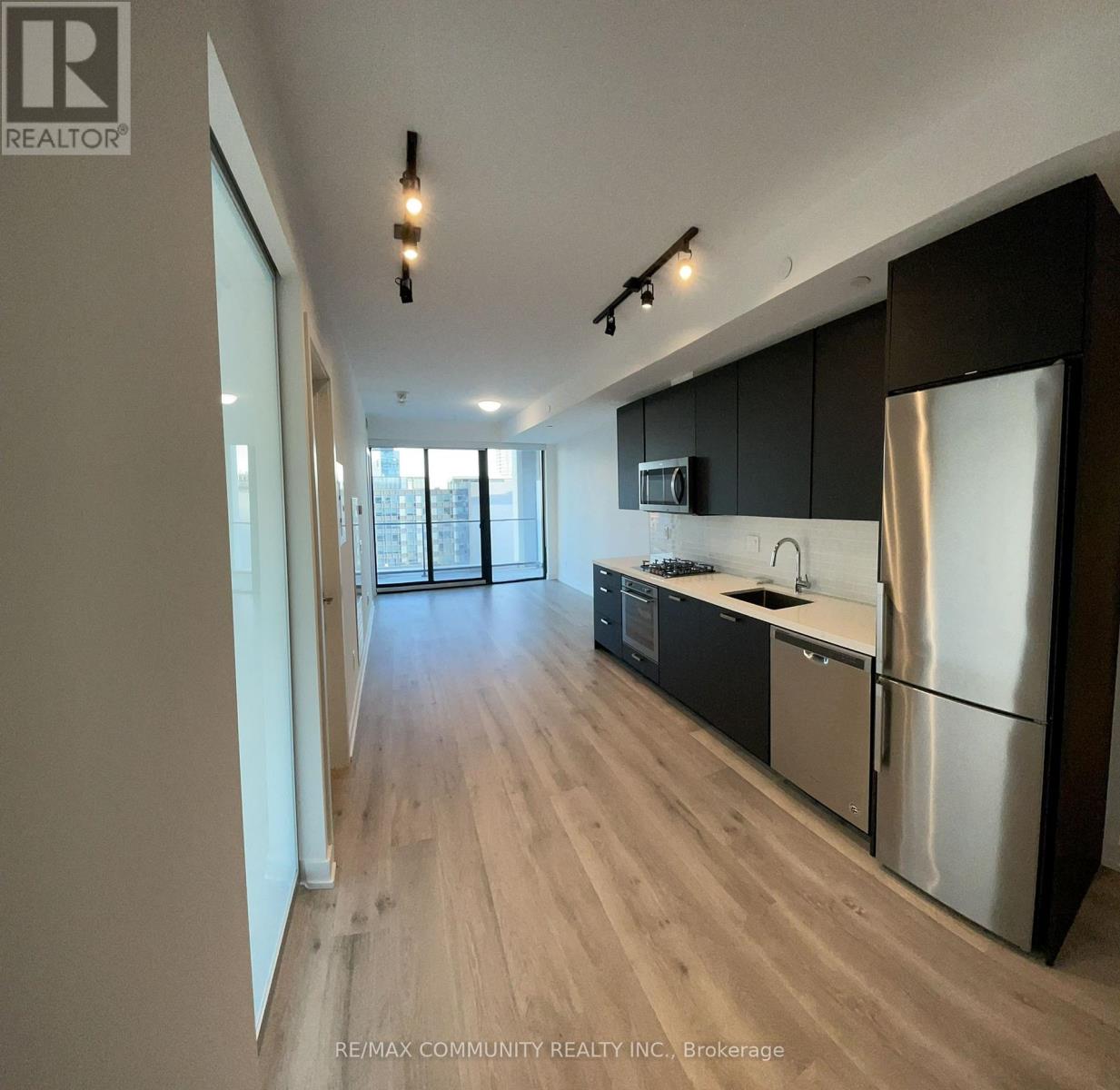 Photo 5 of 1004 55 Ontario Street, Toronto ON