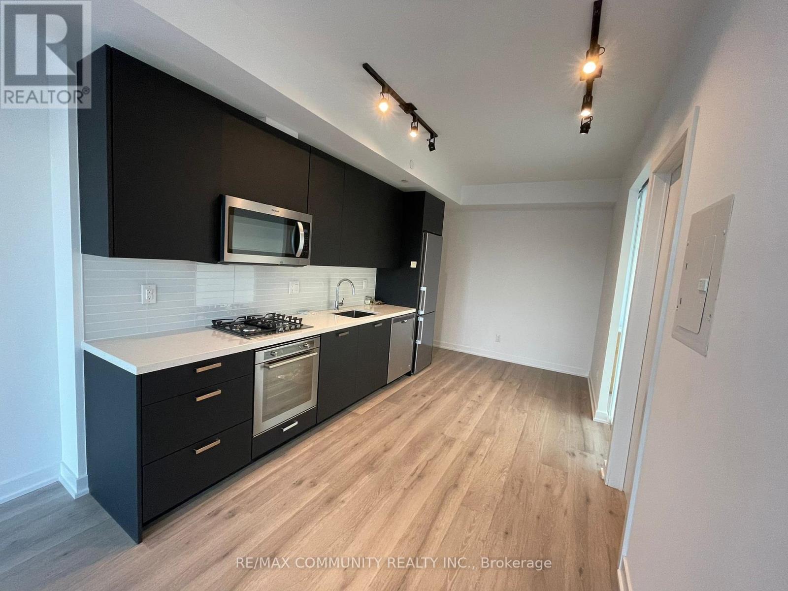 Photo 9 of 1004 55 Ontario Street, Toronto ON