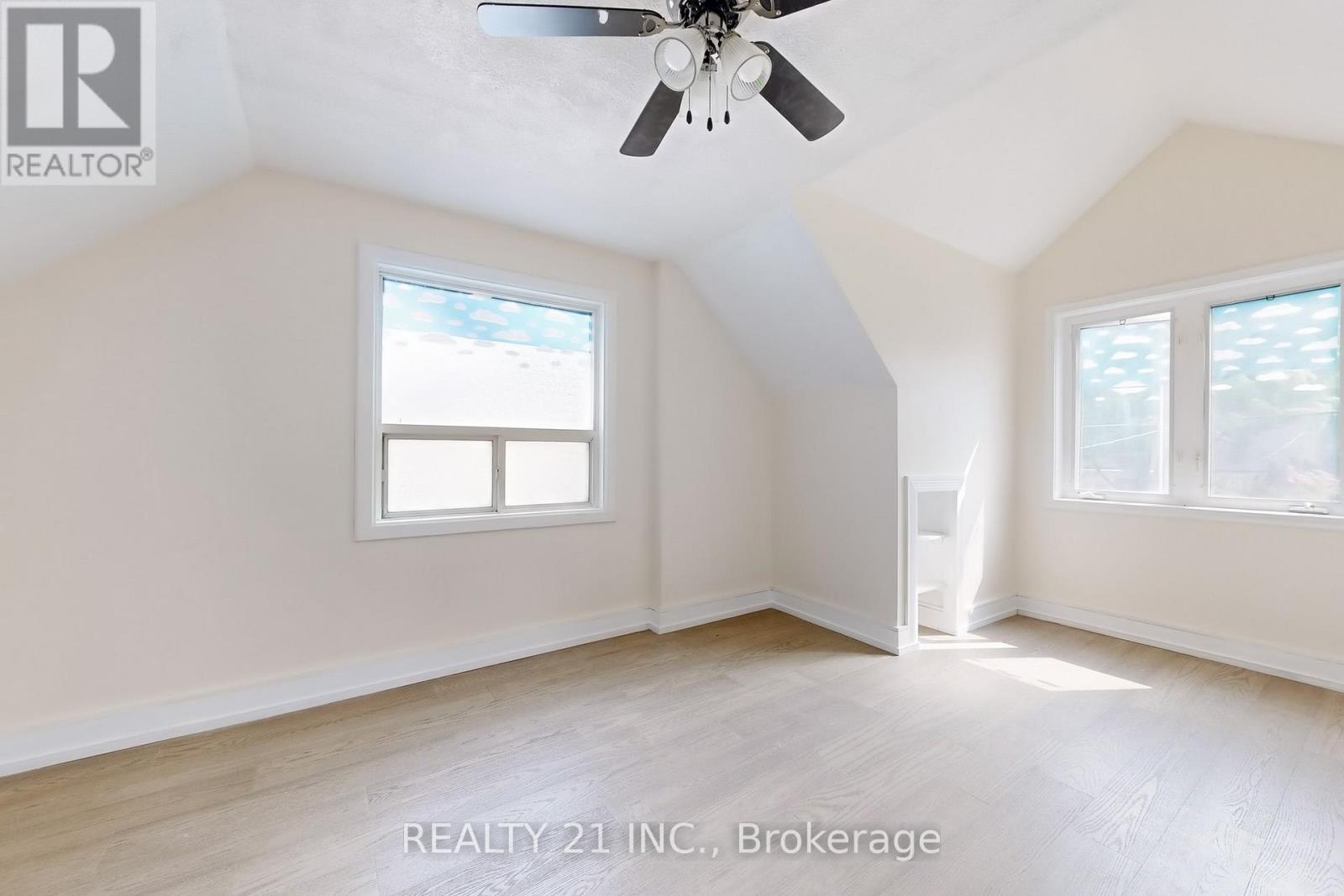 Photo 22 of 98 Natal Avenue, Toronto ON