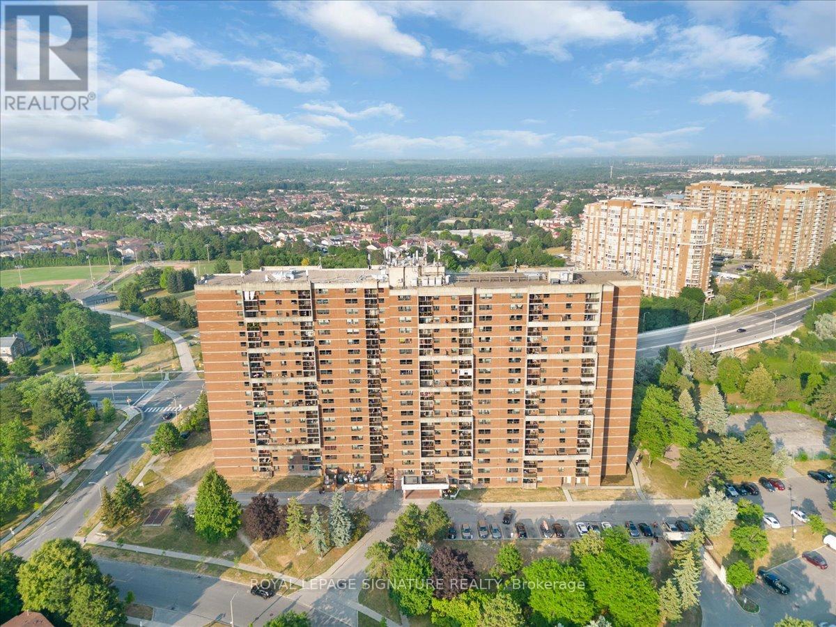 Photo 28 of 315 100 Wingarden Court, Toronto ON