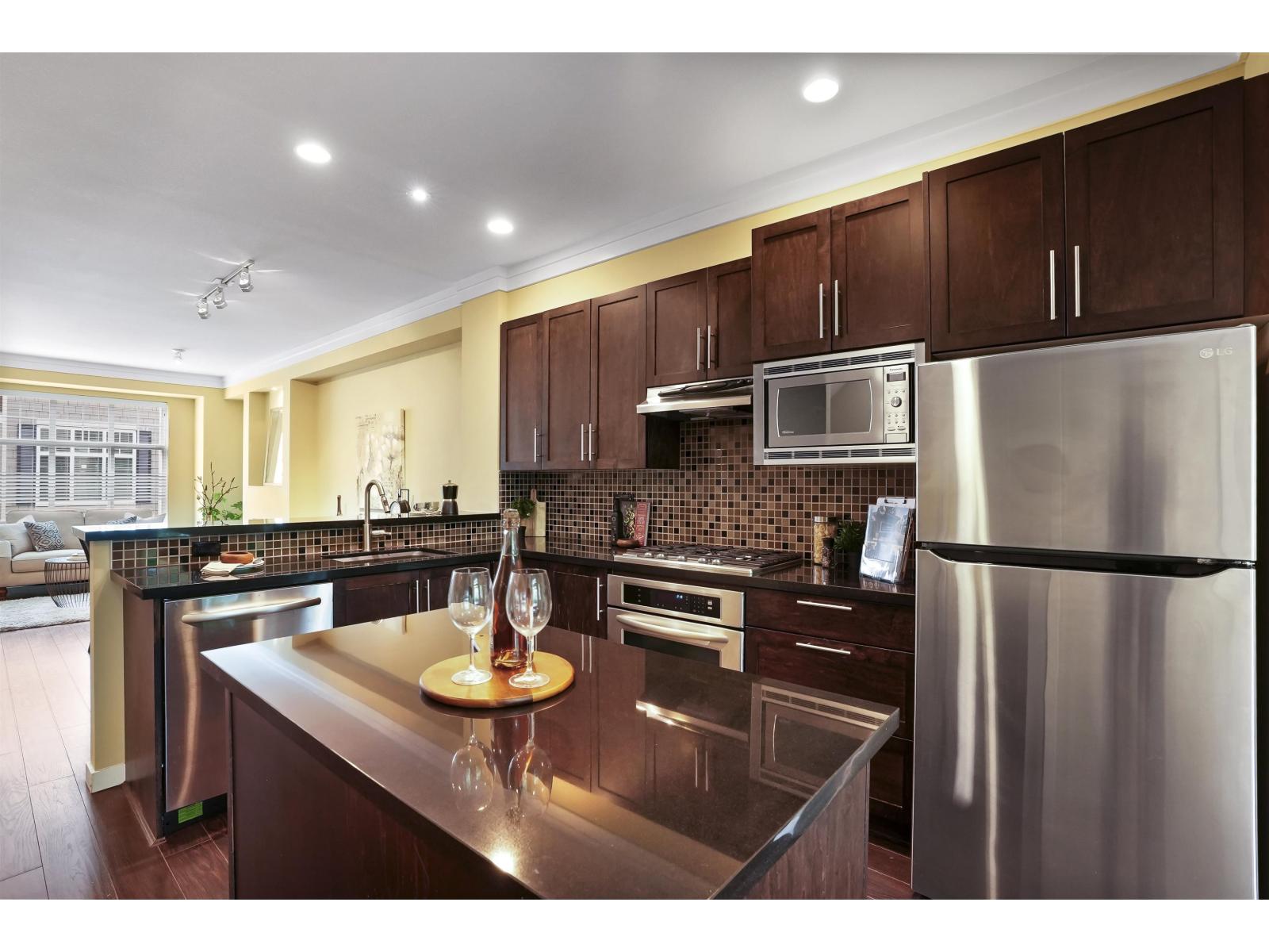 Photo 17 of 55 3009 156 Street, Surrey BC