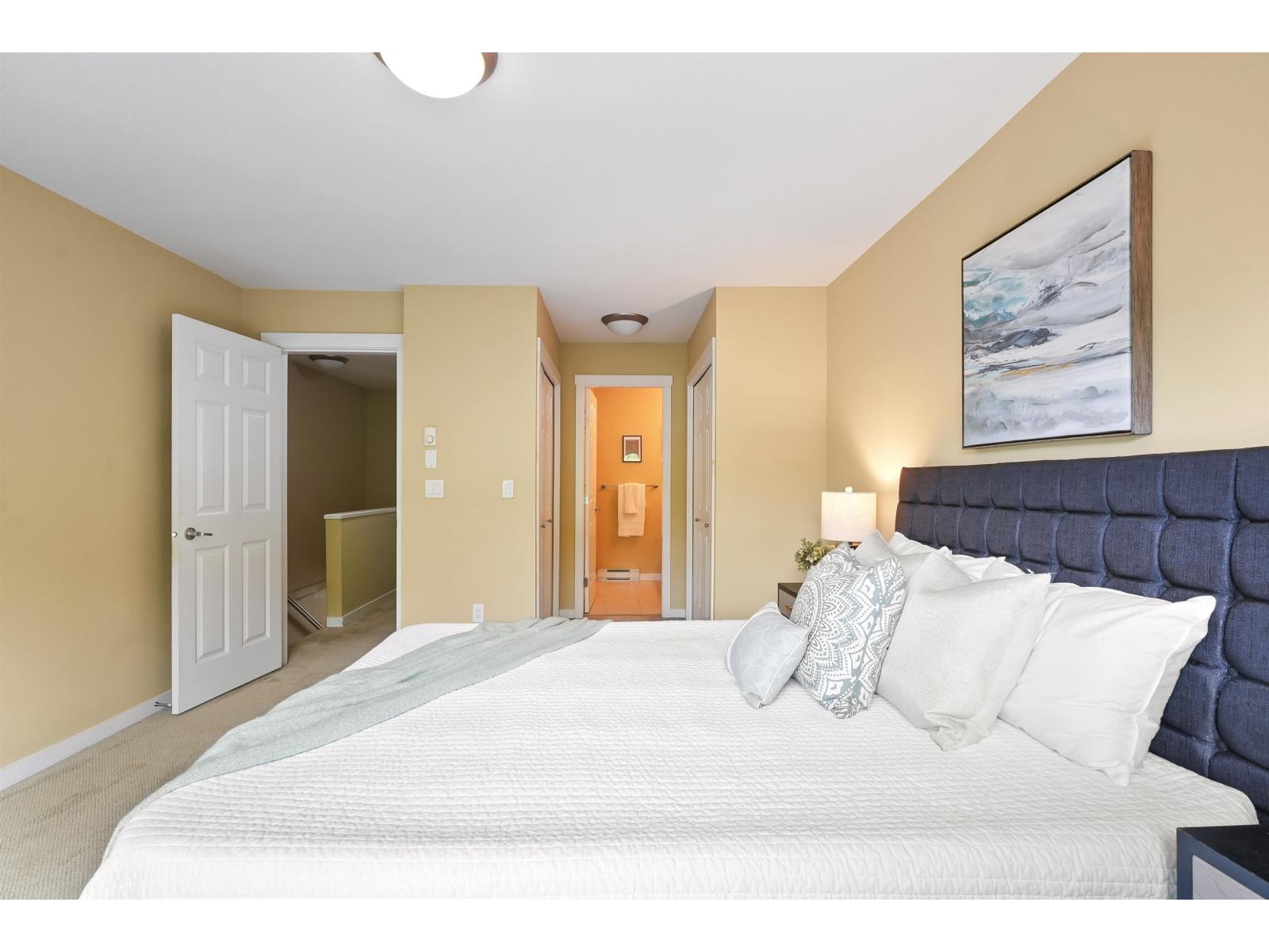Photo 21 of 55 3009 156 Street, Surrey BC