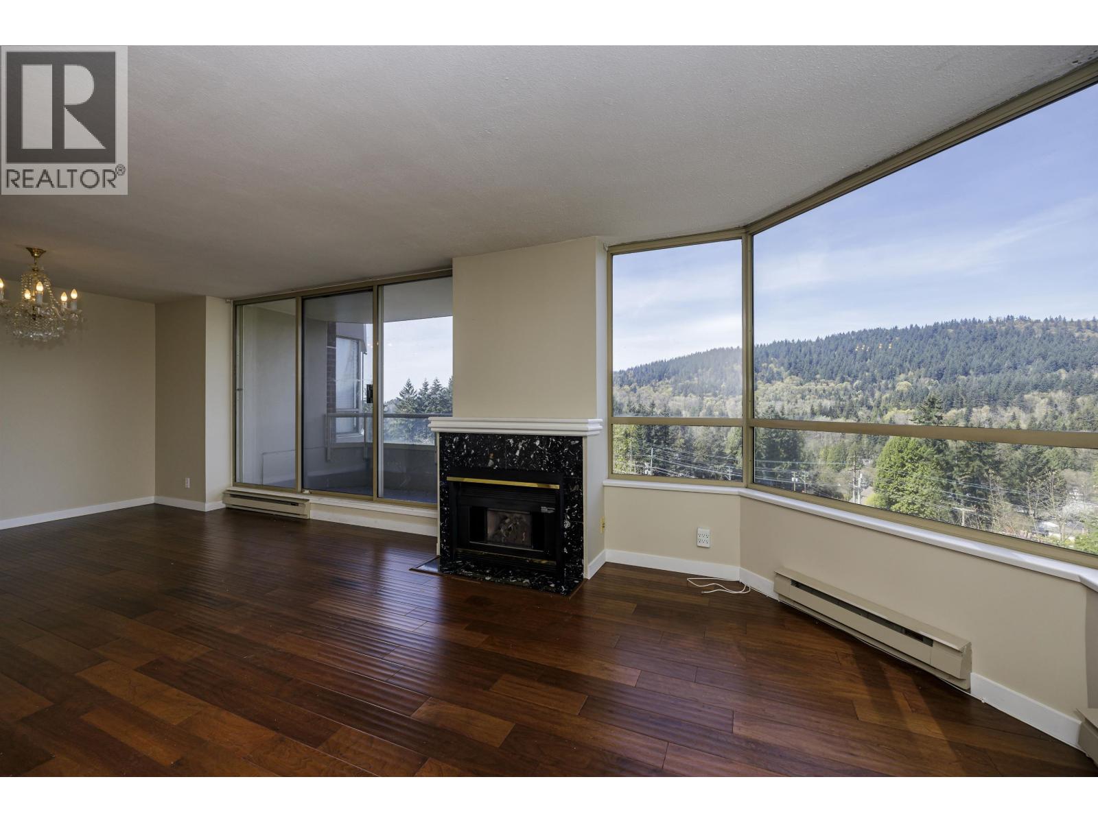 903 738 FARROW STREET, Coquitlam