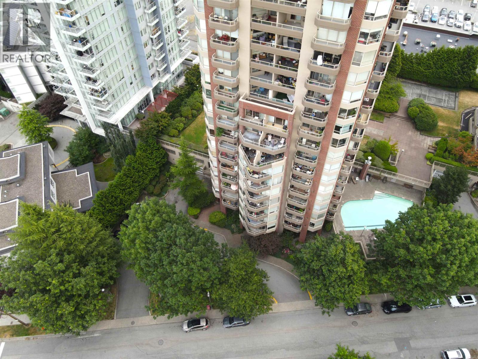 903 738 FARROW STREET, Coquitlam