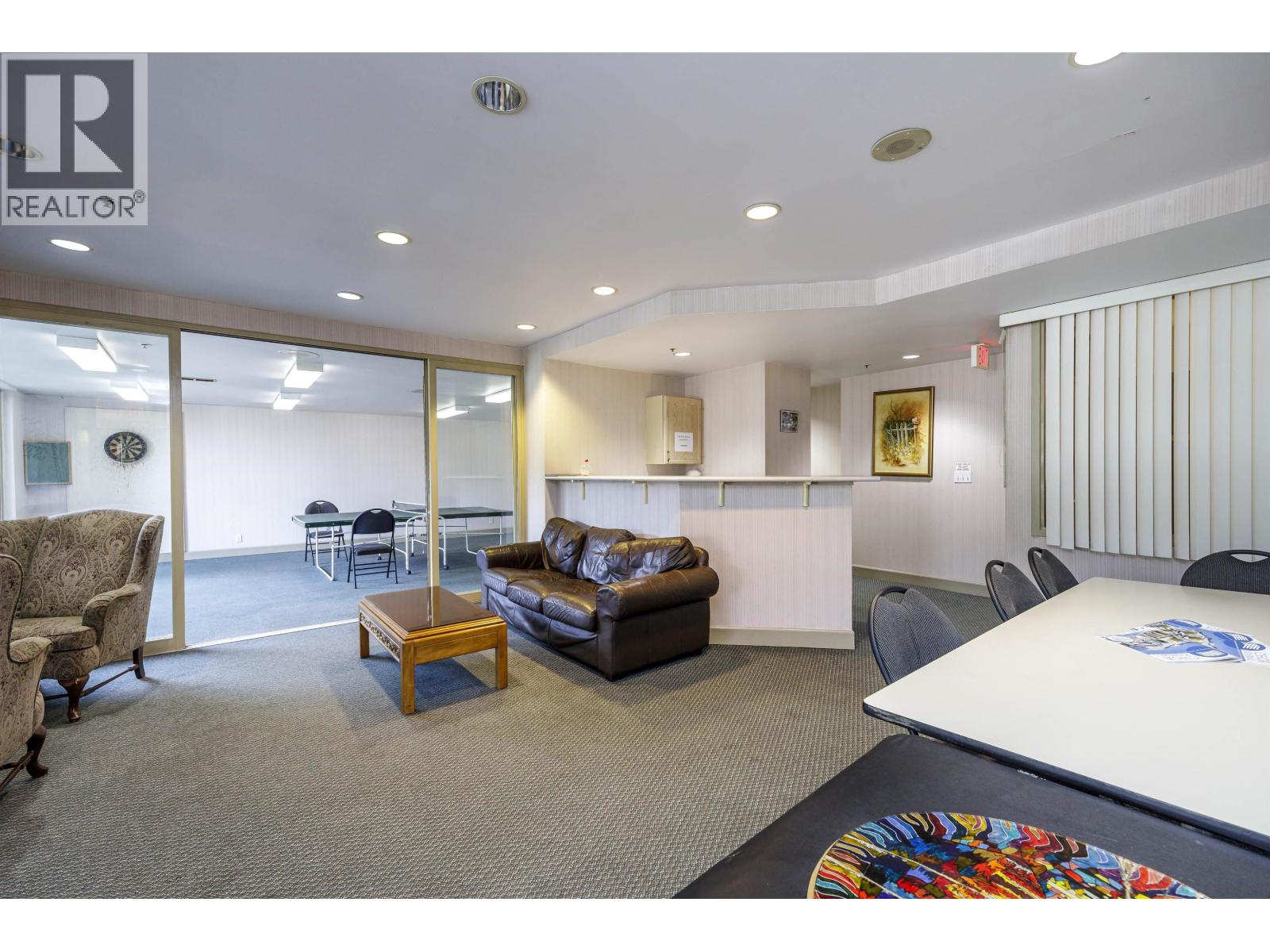 903 738 FARROW STREET, Coquitlam