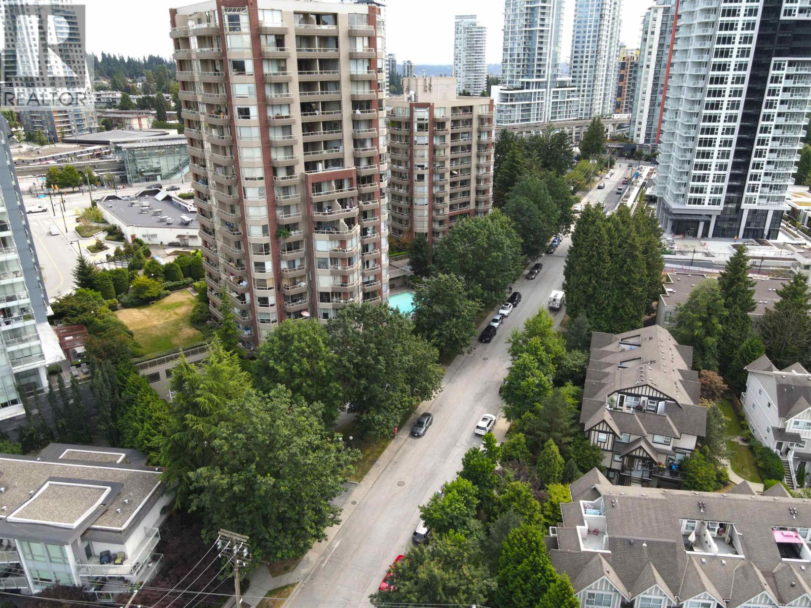 903 738 FARROW STREET, Coquitlam