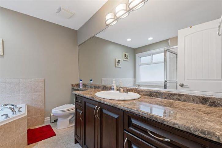 Photo 30 of 14681 78 Avenue, Surrey BC